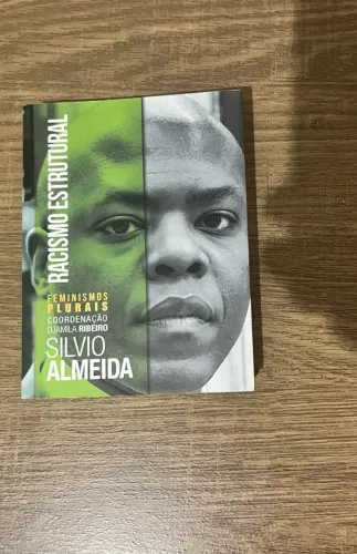 Livro Racismo Estrutural - Silvio Almeida (Coleção Feminismos Plurais)