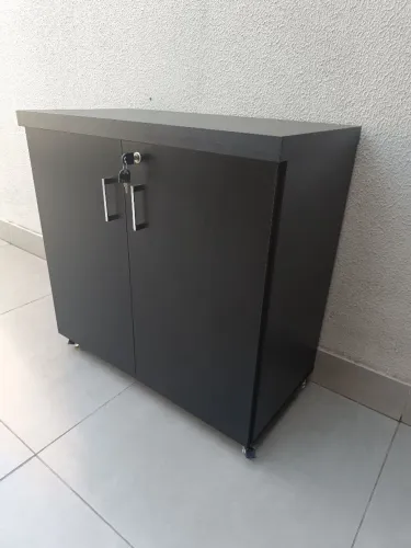 Balcão Novo de Escritório c/ Rodinhas 2 portas 80cm x 40cm - Entrego