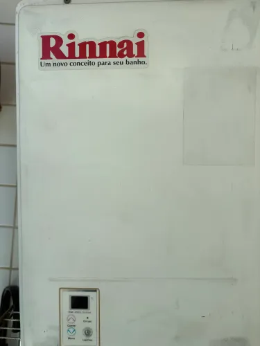 Vendo Aquecedor Rinnai REV-1601 alta capacidade com defeito na placa