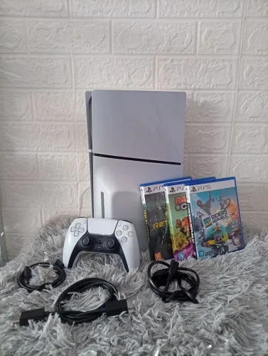 PS5 slim mídia física/ pego Xbox séries S ou PS4 como parte do pagamento