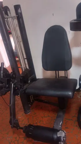 Musculação aparelhos 