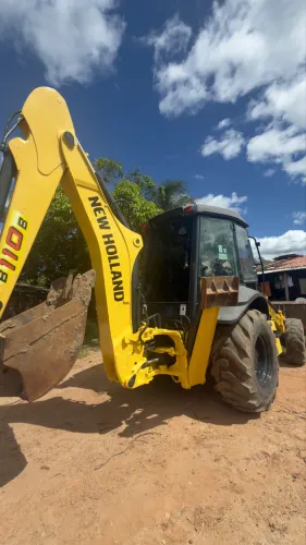 Retroescavadeira New Holland B110
