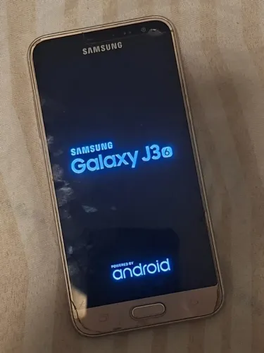 Samsung galaxy J3 6 (defeito)