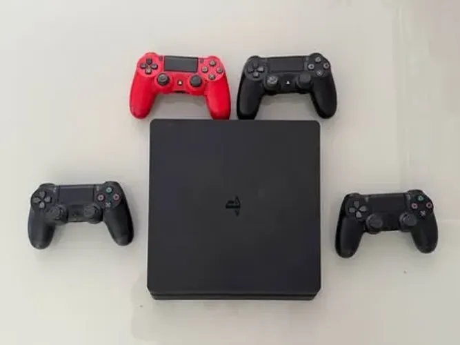 PlayStation 4 + controle 