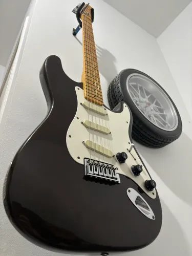 Giannini Stratossonic anos 80- Stratocaster
