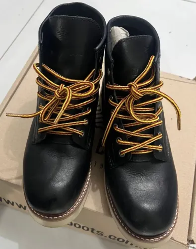 Bota de Couro da Black Boots Dublin 1808 Latego Preta