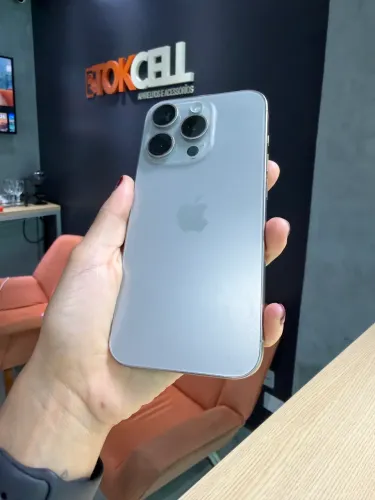 Iphone 15 Pro Max 256GB Natural Seminovo Face ID Off Bem Conservado
