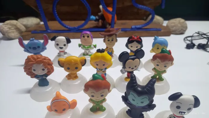 Personagens Disney 100 vendo por unidade