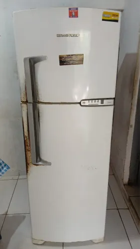 Vende-se geladeira Brastemp