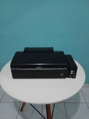 impressora Epson L800 Eco Tanque funcionando.