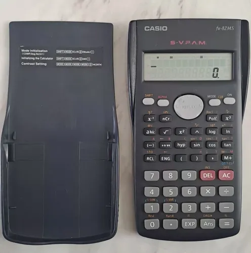 Calculadora Casio Original FX-82MS