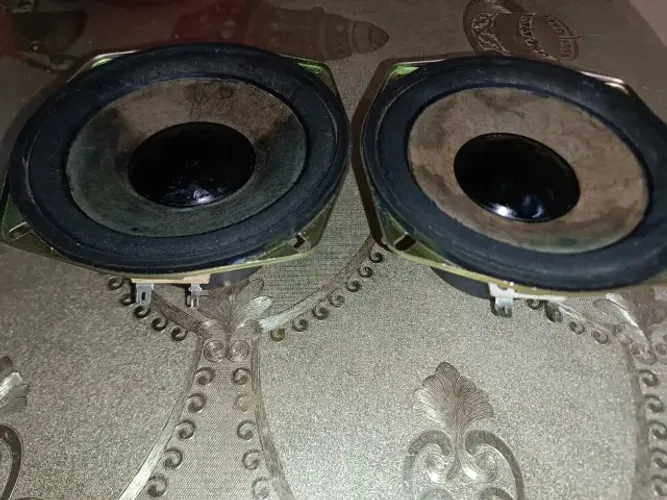 Par de Alto-falantes Eastech originais - 5 Polegadas