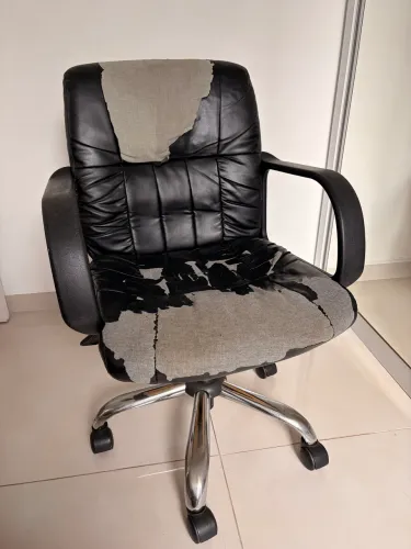 Cadeira de Escritório de Couro Sintético