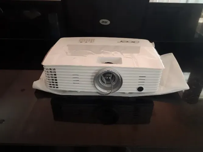 Projetor Acer P1185