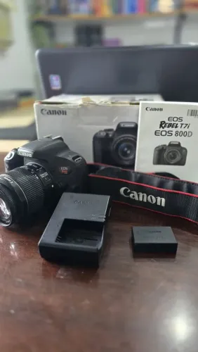 Canon T7i
