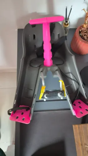 Vendo Cadeira de bebê para Bicicletas
