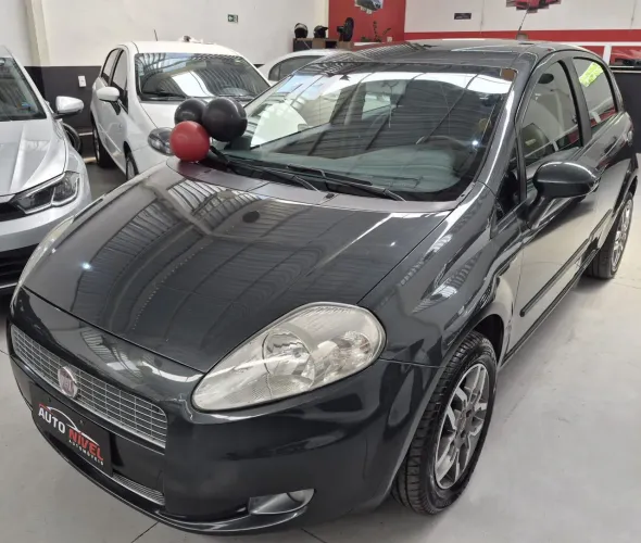 Fiat Punto Essence 1.6 Flex 16V 5P 2011