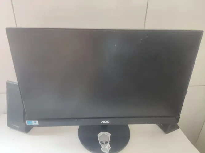 Monitor 21 polegadas AOC - VGA 