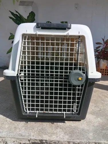 Casa de transporte de cachorro Ferplast