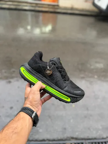 Tenis Nike Air vomero  Preto verde flúor 