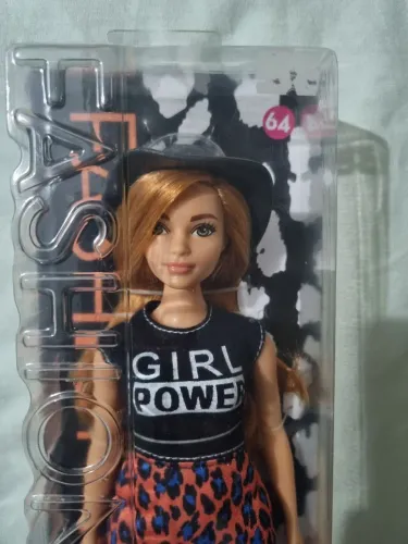 Barbie Fashionistas #64