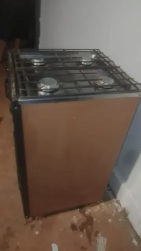 Vendo fogão 4 bocas 