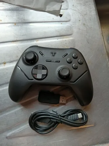 Controle Fantech Shooter III (hall effect nos gatilhos e analógicos)