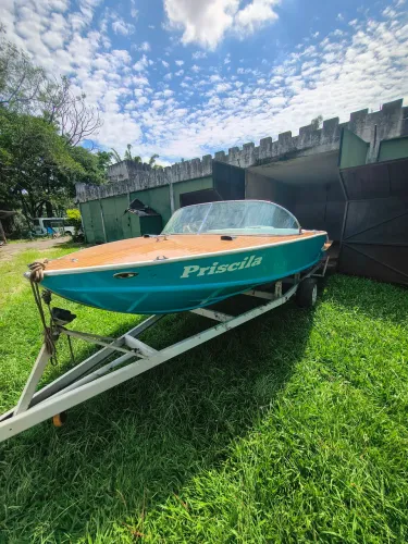 Vendo lancha esquiboat/esquimar 19 pés