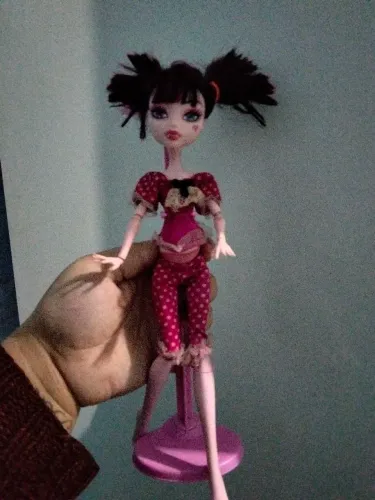 Mosther draculaura