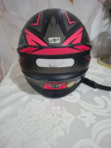 Capacete