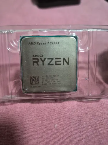 RYZEN 7 2700X