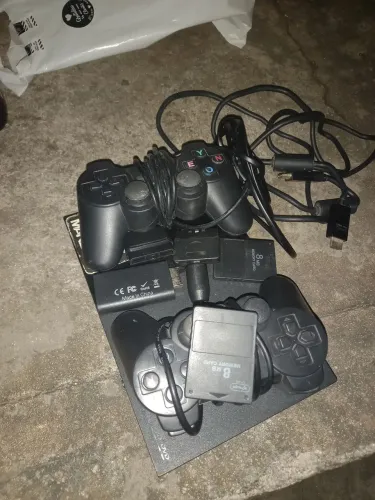 Vendo Playstation 2
