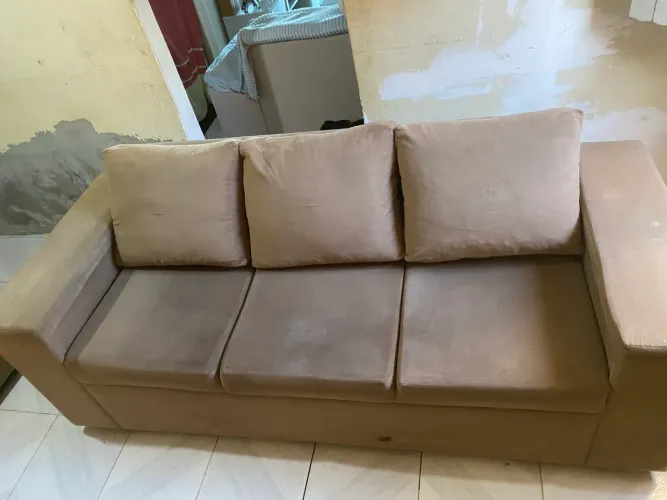Vende 2 sofás