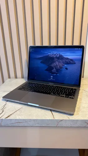 MacBook Pro 13? 512 gb.