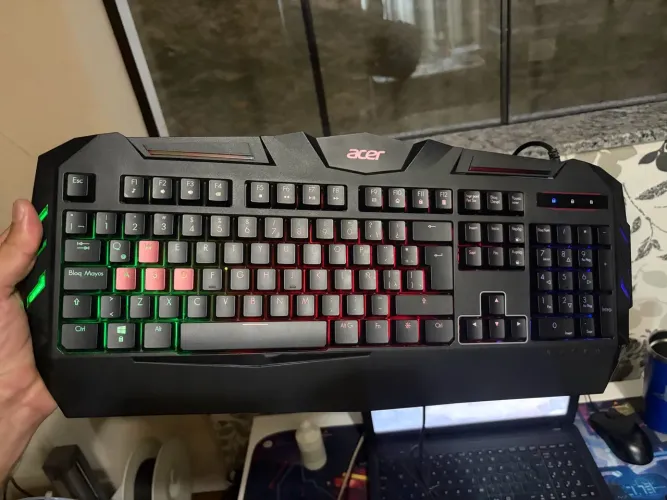 Teclado RGB Acer Nitro