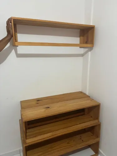 Vendo araras de madeira