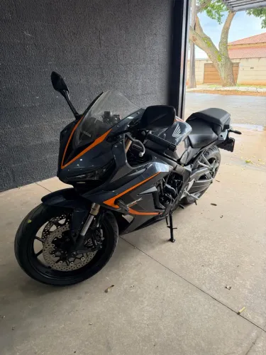 Honda CBR 650 R 2021