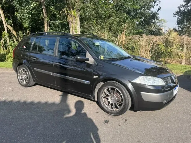 Renault Megane Grand Tour Dynam. Hi-flex 1.6 16V 2011