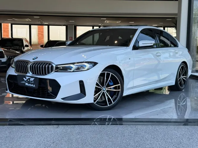 BMW 320I A 2.0 TB M Sport Activeflex 16V 4P 2023