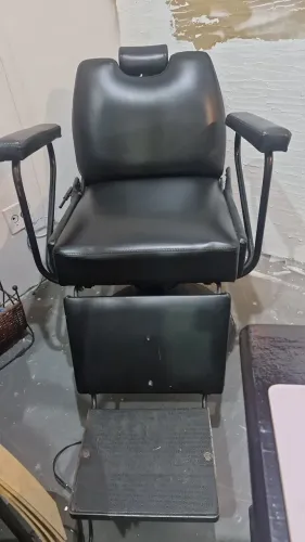 Cadeira barbearia antiga