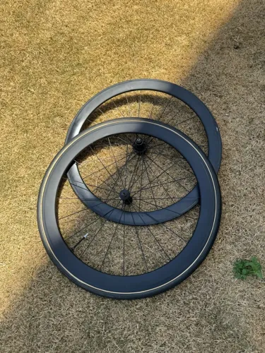 Roda carbono Tubular perfil 50