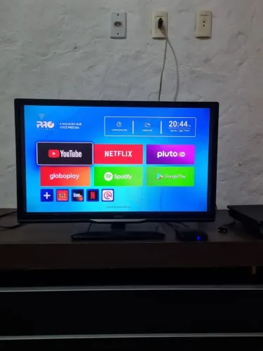 Vendo tv 32 polegadas.