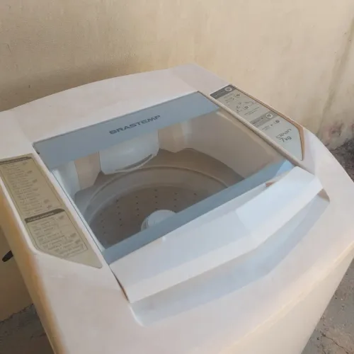 Máquina brastemp 7kg bem conservada
