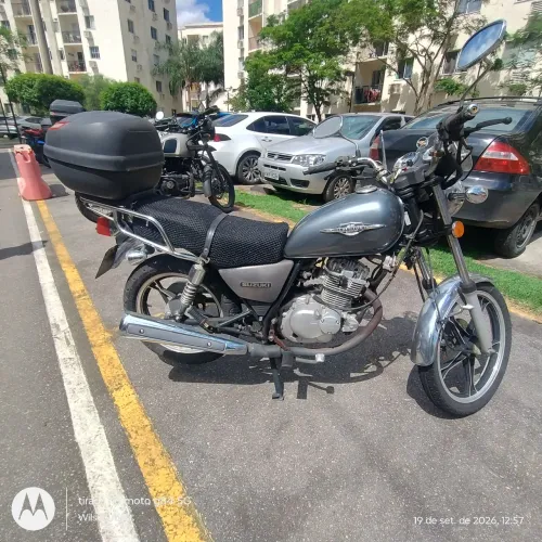 Suzuki Intruder