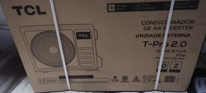 Tá condicionado 12.000 novo