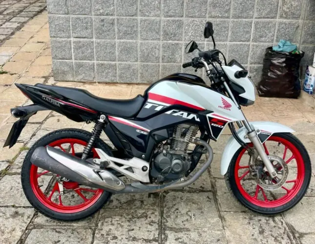 Vendo moto Titan 160cc 2021