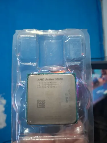 Athlon 3000G