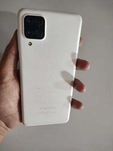 Samsung Galaxy A12