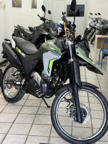 Yamaha XTZ 250 Lander Connected 2025