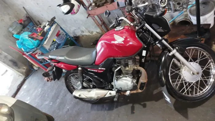 Vendo uma fan 125 no ponto de transferir